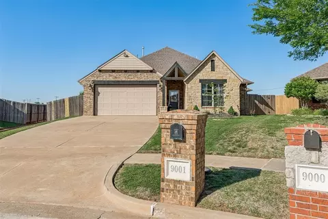 9001 NW 141st St, Yukon, OK 73099