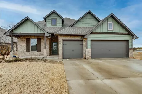 512 E Barajas Ter, Mustang, OK 73064
