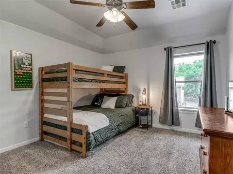 Bedroom - 501 Arrowhead Dr, Tuttle, OK 73089 photo 6 of 9