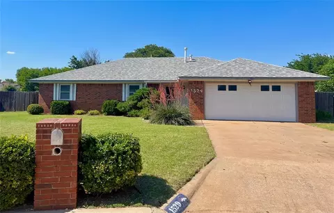 1529 Queens Ct, Altus, OK 73521 photo 2