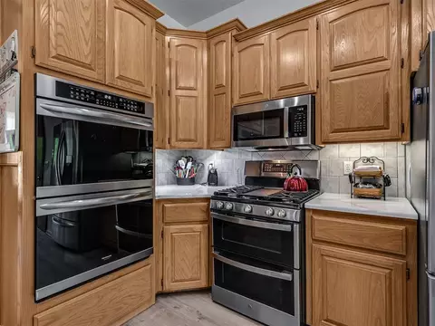 Kitchen - 43447 Cobblestone Way, Tecumseh, OK 74873 photo 3 of 5