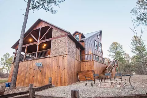 Exterior - 401 Eagle Mountain Trl, Broken Bow, OK 74728 photo 4 of 14