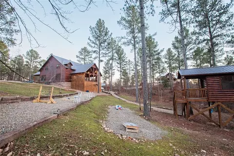 Exterior - 401 Eagle Mountain Trl, Broken Bow, OK 74728 photo 8 of 14