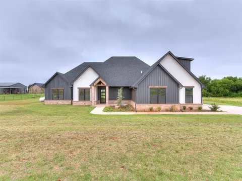 2441 Hawks Haven Dr, Guthrie, OK 73044