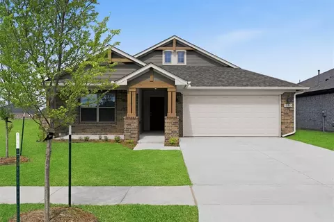 15913 Wolf Creek Way, Moore, OK 73170
