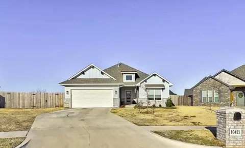 10421 SW Salt Fork Dr, Yukon, OK 73099