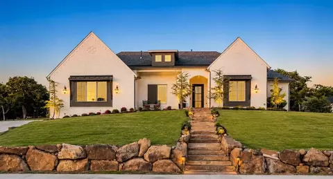 9600 Autumn Park Ln, Oklahoma City, OK 73151