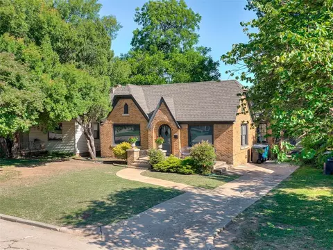1129 NW 44th St, Oklahoma City, OK 73118