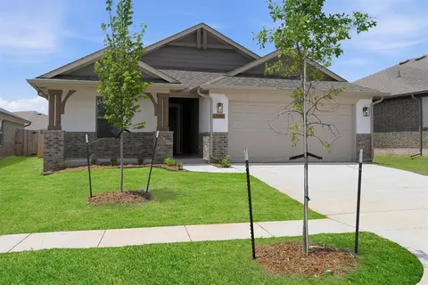 17601 Knox Farm Rd, Edmond, OK 73012