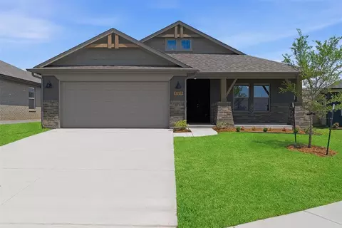 3709 NW 177th St, Edmond, OK 73012