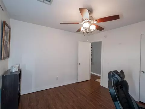 Bedroom - 1317 Briar Patch Way, Norman, OK 73071 photo 6 of 7