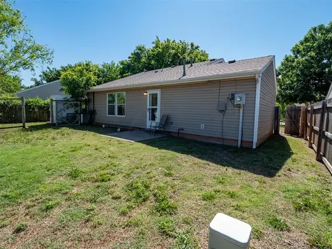 Exterior - 1317 Briar Patch Way, Norman, OK 73071 photo 7 of 7