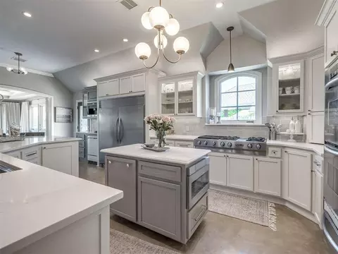 Kitchen - 112 Mcsha Pl, Norman, OK 73072 photo 3 of 3