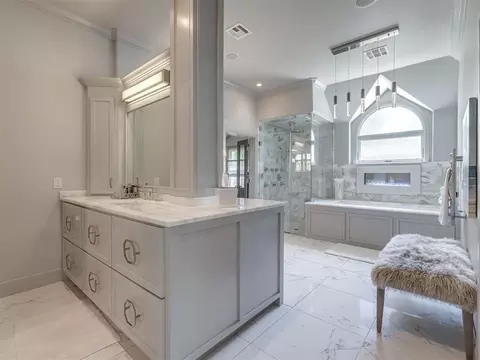 Bath - 112 Mcsha Pl, Norman, OK 73072 photo 1 of 5