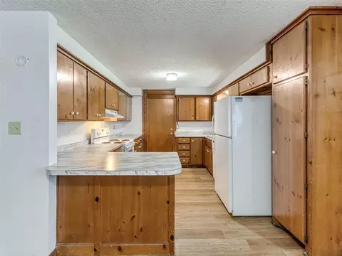 Kitchen - 501 E Maple, Noble, OK 73068 photo 4 of 5