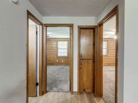 Entry Way - 501 E Maple, Noble, OK 73068 photo 2 of 2
