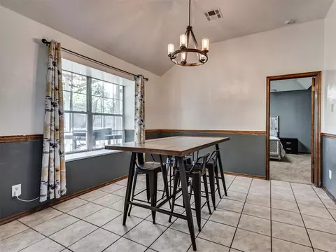 Dining - 20554 Ember Ln, Harrah, OK 73045 photo 1 of 1