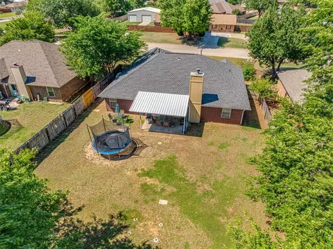 View/Area - 20554 Ember Ln, Harrah, OK 73045 photo 2 of 4