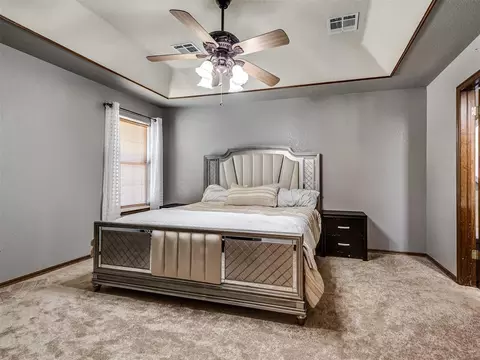 Bedroom - 20554 Ember Ln, Harrah, OK 73045 photo 1 of 6