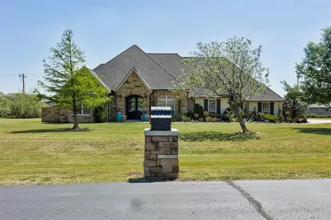 17312 Barrington Hills Ln, Edmond, OK 73012