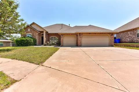 313 Starshine Dr, Norman, OK 73071
