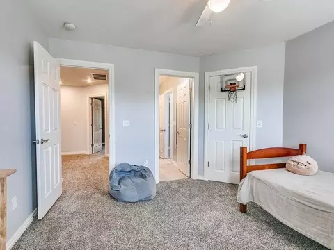 Bedroom - 524 Celtic Ct, Edmond, OK 73025 photo 5 of 7