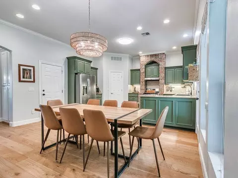 Dining - 524 Celtic Ct, Edmond, OK 73025 photo 1 of 3