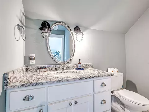 Bath - 35 Redbud Ln, Carlton Landing, OK 74432 photo 6 of 7