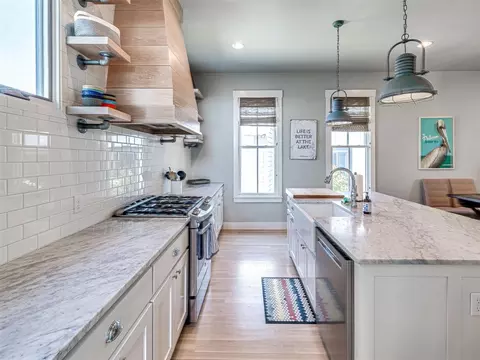 Kitchen - 35 Redbud Ln, Carlton Landing, OK 74432 photo 5 of 9