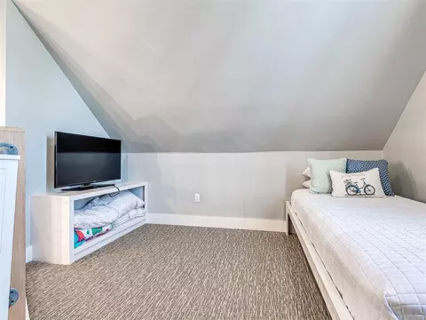 Bedroom - 35 Redbud Ln, Carlton Landing, OK 74432 photo 8 of 10