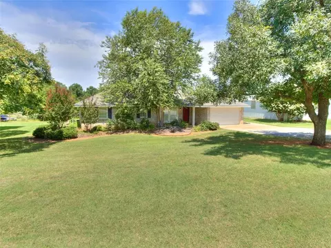 46 Shady Grove Rd, Mcloud, OK 74851 photo 1