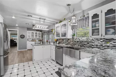 32 S Quail Dr, Ninnekah, OK 73067