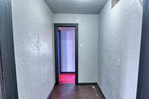 Entry Way - 717 E Johnson St, Norman, OK 73071 photo 5 of 5