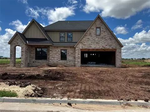 14917 Mackay Dr, Oklahoma City, OK 73142