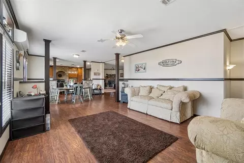 Living - 10170 E Post Oak Rd, Noble, OK 73068 photo 1 of 2