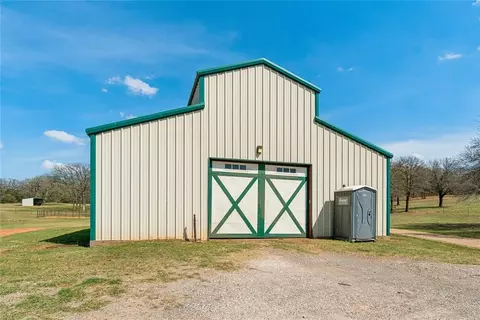 Other - 10170 E Post Oak Rd, Noble, OK 73068 photo 2 of 9
