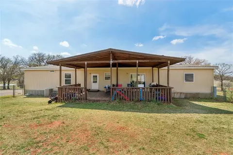 Exterior - 10170 E Post Oak Rd, Noble, OK 73068 photo 4 of 5