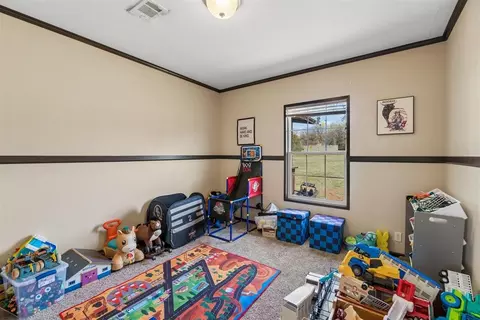 Bedroom - 10170 E Post Oak Rd, Noble, OK 73068 photo 7 of 7