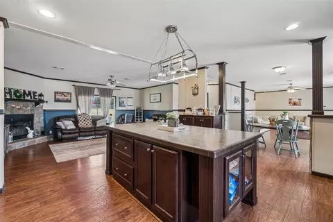 Kitchen - 10170 E Post Oak Rd, Noble, OK 73068 photo 1 of 5
