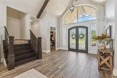 Entry Way - 10150 E Post Oak Rd, Noble, OK 73068 photo 1 of 4