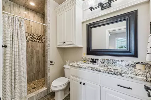 Bath - 10150 E Post Oak Rd, Noble, OK 73068 photo 4 of 4