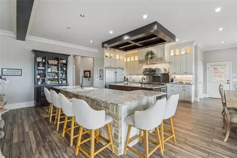 Kitchen - 10150 E Post Oak Rd, Noble, OK 73068 photo 1 of 4