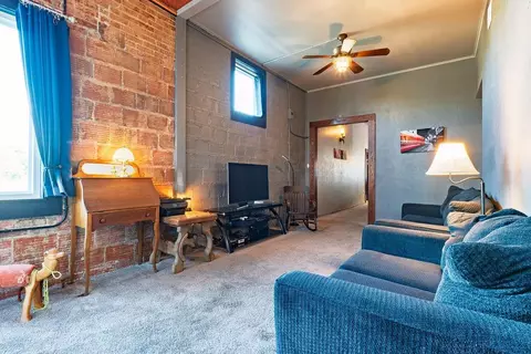 Living - 1302 E Main St, Shawnee, OK 74801 photo 1 of 6