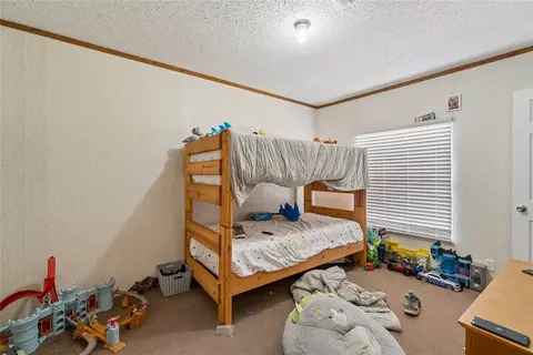 Bedroom - 10250 E Post Oak Rd, Noble, OK 73068 photo 3 of 3