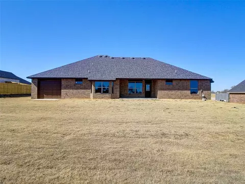 Exterior - 15957 Pecan Rd, Mcloud, OK 74851 photo 3 of 3