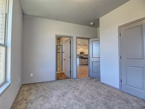 Bedroom - 15957 Pecan Rd, Mcloud, OK 74851 photo 6 of 7