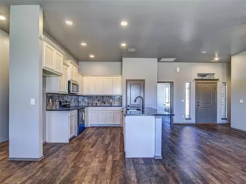 Kitchen - 15957 Pecan Rd, Mcloud, OK 74851 photo 1 of 1