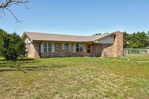 34304 Lake Rd, Shawnee, OK 74801