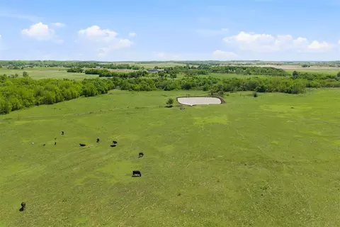 fairview road, Davis, OK 73030 photo 9