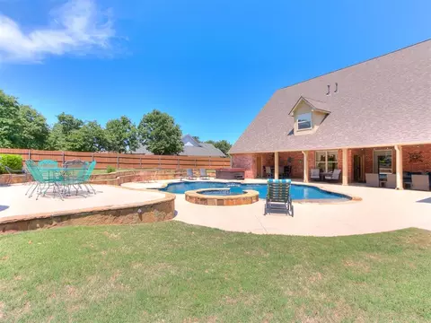 1431 Townsend Gln, Blanchard, OK 73010
